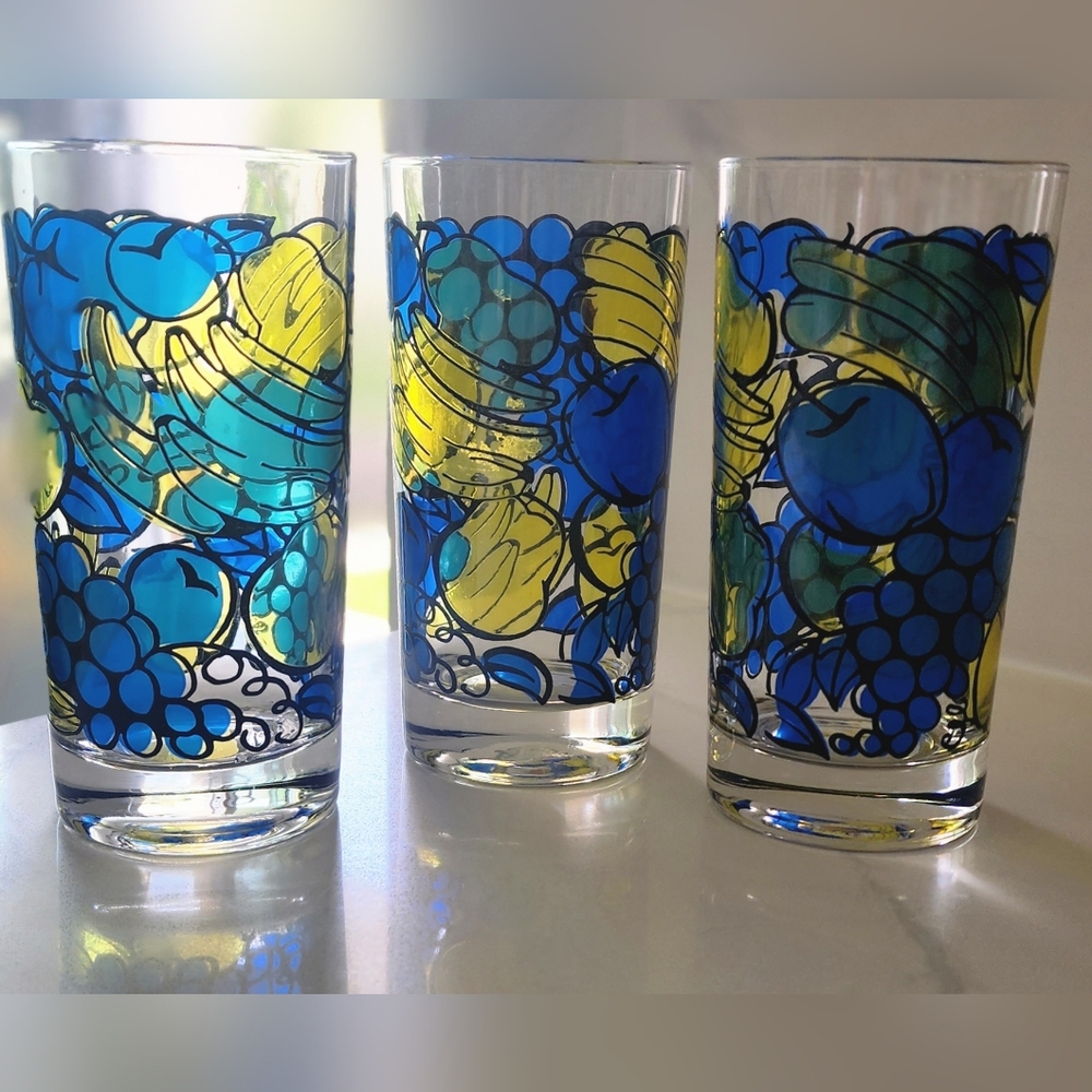 Vintage 1970’s Libbey Fruit Pattern Stained Glass Glasses Set of 3